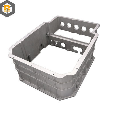 Parte de repuesto de aluminio personalizado de OEM con estructura de cámara de presión vertical