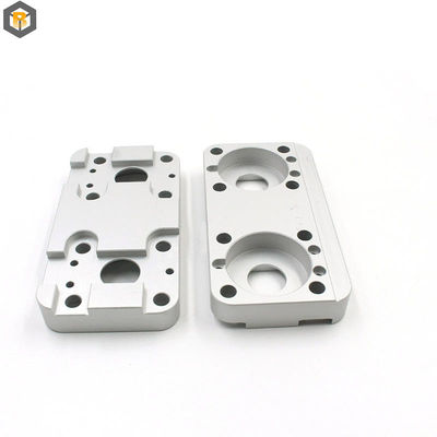 Alta precisión 5 Ejes Peek Fresado de plástico girando pieza personalizada mecanizada para máquina CNC