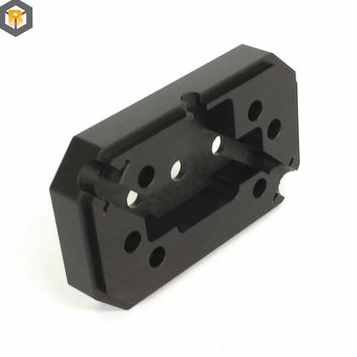 Partidas de plástico acetal Delrin para el mecanizado de piezas de repuesto