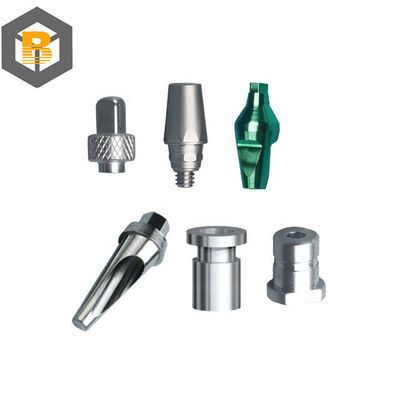 Conjunto universal de implantes dentales con pieza de máquina de tornillo analógico de abutment personalizado