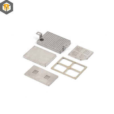 Partes de estampado y flexión de chapa de acero inoxidable de aluminio personalizado por 2D / 3D / dibujo