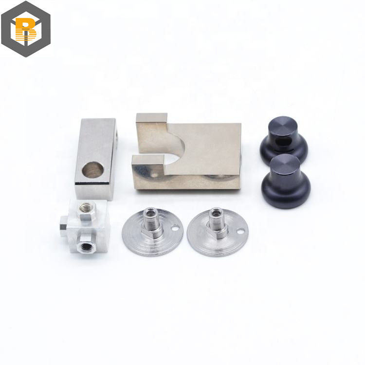 Cámara de presión vertical pieza de repuesto de fundición a presión de aleación de aluminio personalizada para mecanizado CNC